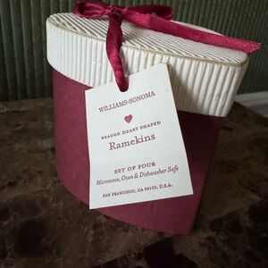 Williams Sonoma Burgundy Heart Ramekins Set